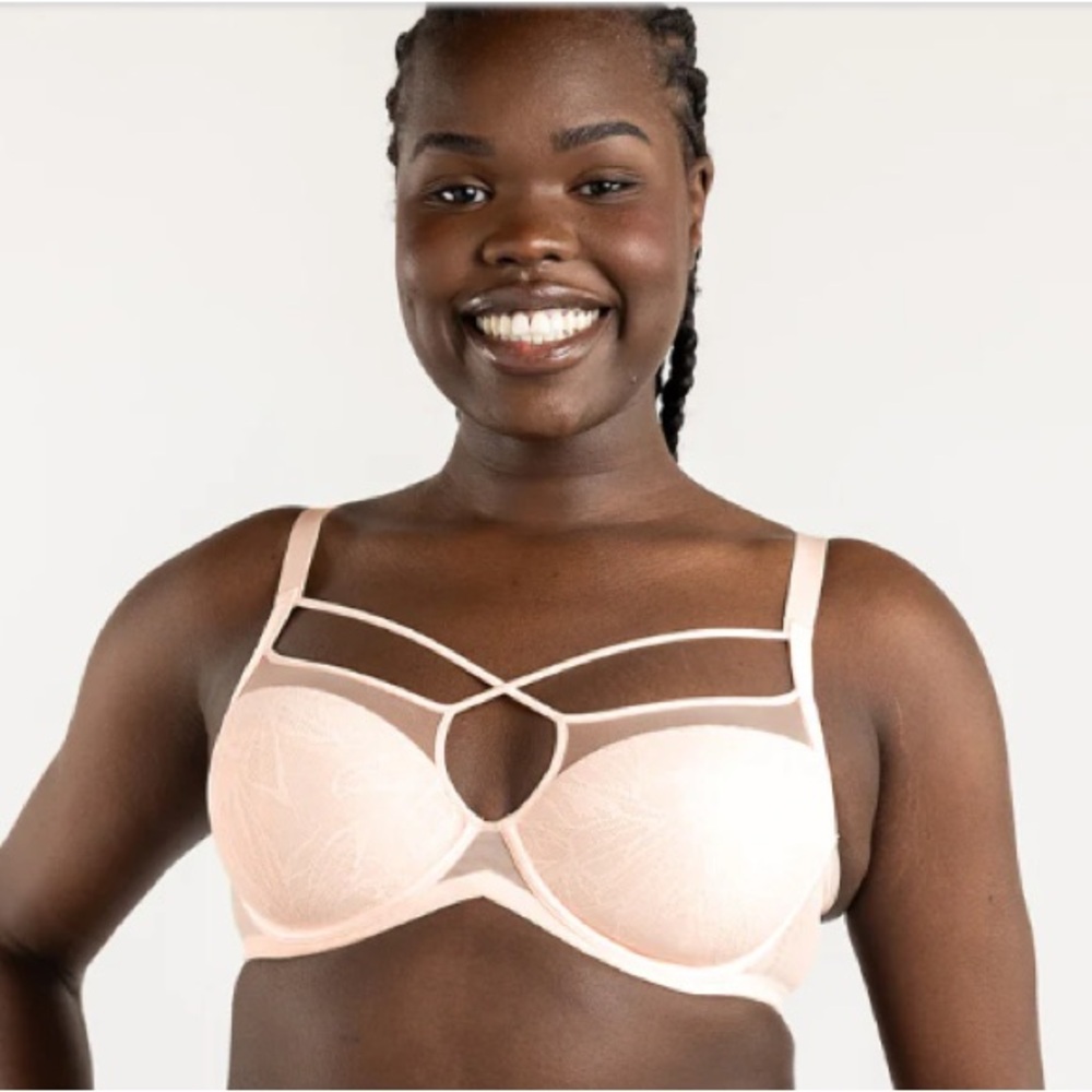 Sakura Cream Strappy Bra